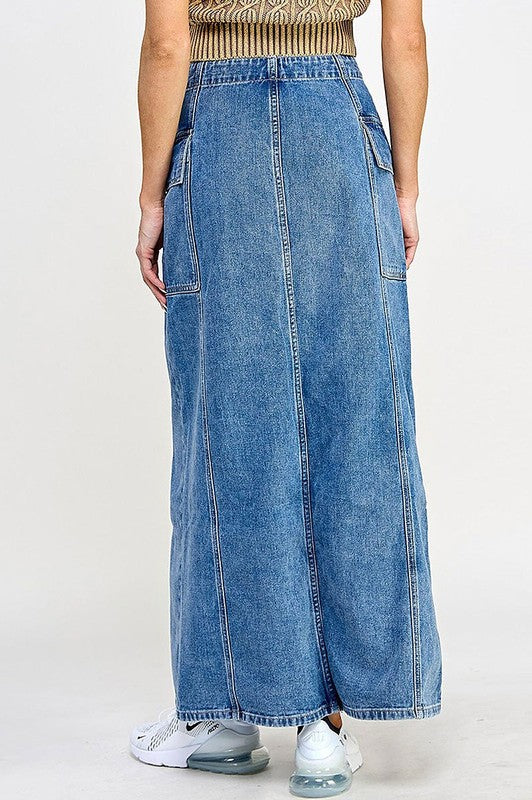 BUTTON CLOSURE POCKETS FRONT SLIT DENIM MAXI SKIRT