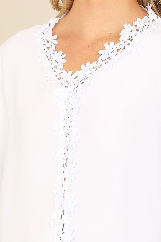 DOLMAN SLEEVE LACE FRONT DETAIL SOLID TOP